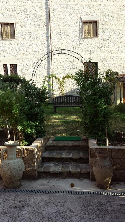 B&B La Casuccia Di Assisi Bagian luar foto