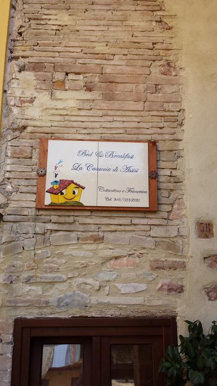 B&B La Casuccia Di Assisi Bagian luar foto