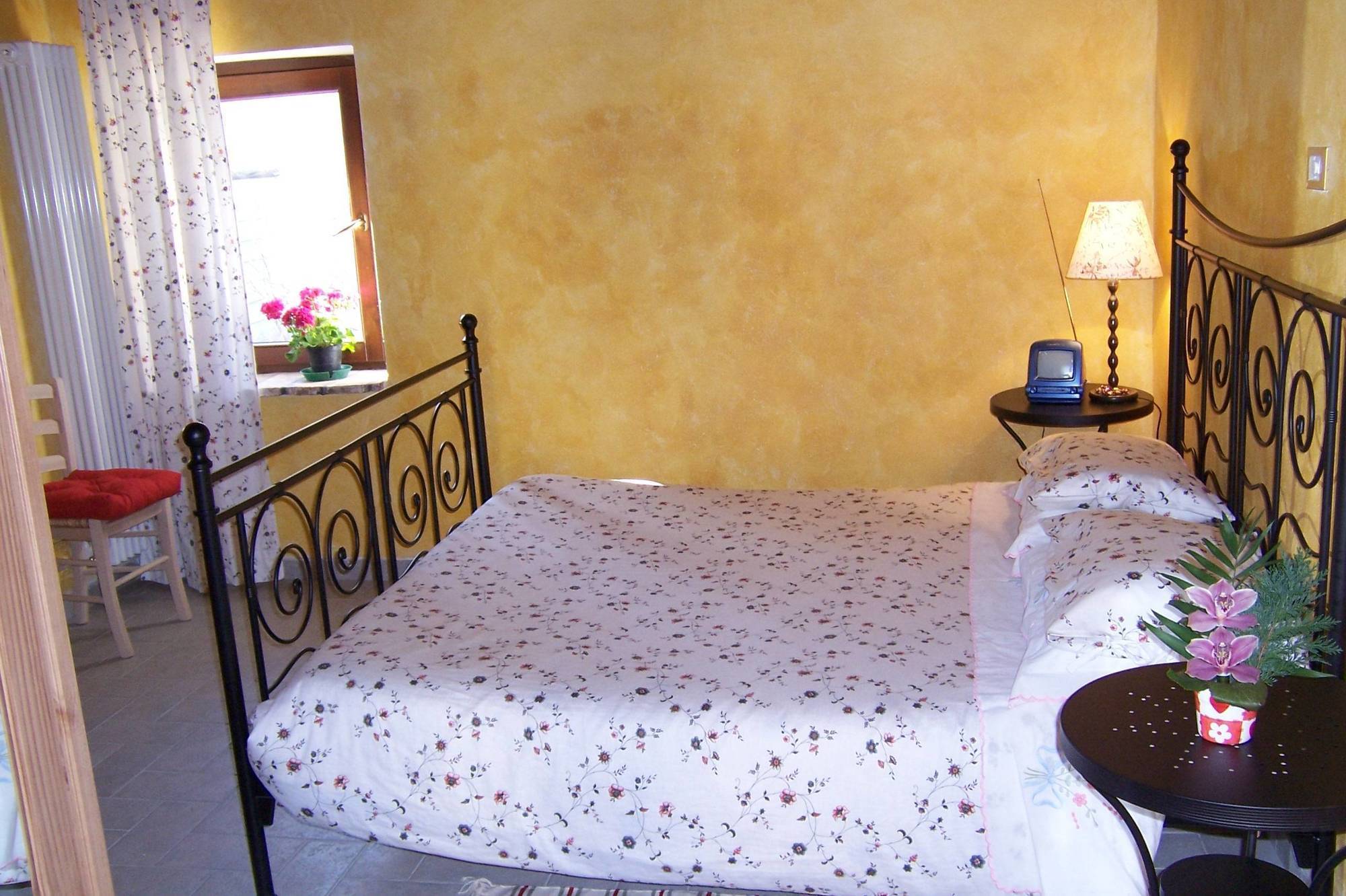 B&B La Casuccia Di Assisi Bagian luar foto